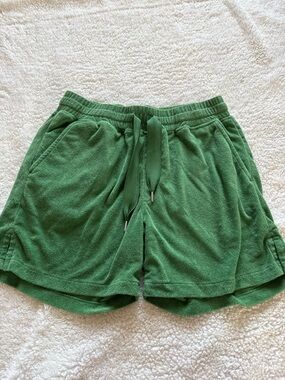 Men's Athletic Terry Cloth Drawstring Shorts in Green